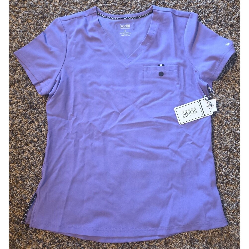 Koi Next Gen Wisteria Purple Short-Sleeved Scrub Top Women's Size S NWT New